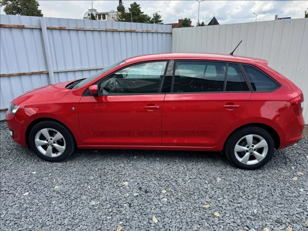 Škoda Rapid 1,2 TSI FRESH 1.maj původ ČR - foto 4