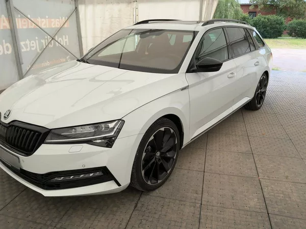 Škoda Superb Sportline 2.0 TSI 4x4 DSG
