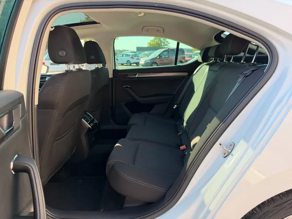 Škoda Superb Style 1.5 TSI DSG 110kW - foto 12