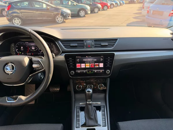 Škoda Superb Style 1.5 TSI DSG 110kW - foto 19