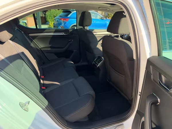 Škoda Superb Style 1.5 TSI DSG 110kW - foto 28