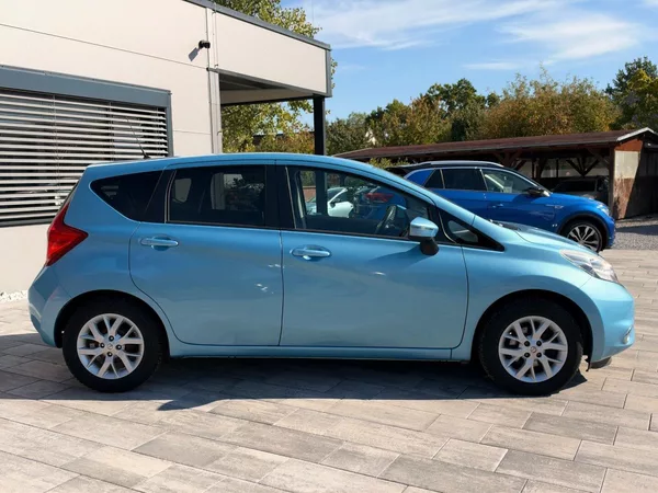 Nissan Note 1,2 i 59 Kw - foto 4