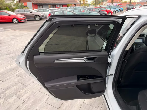 Ford Mondeo 2,0 TDCI 132 Kw Aut. Titanium - foto 11