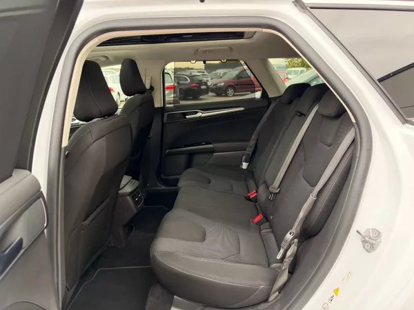 Ford Mondeo 2,0 TDCI 132 Kw Aut. Titanium - foto 12