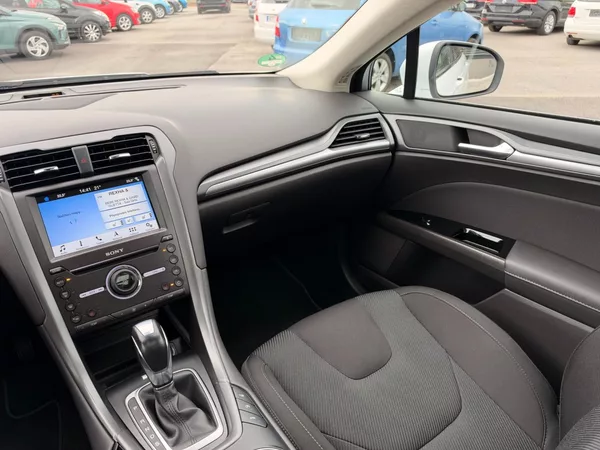 Ford Mondeo 2,0 TDCI 132 Kw Aut. Titanium - foto 14