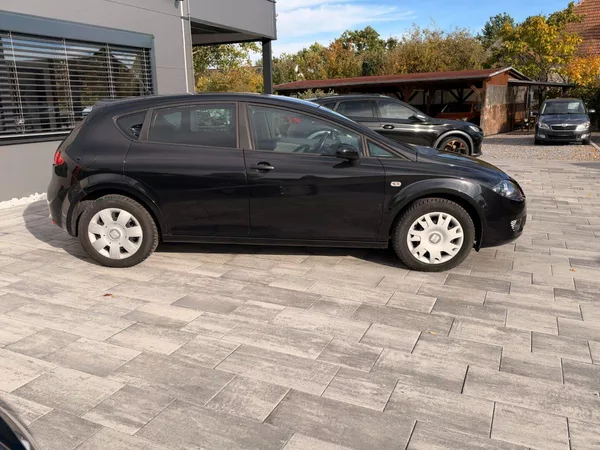 Seat Leon Salsa 1.4 MPi 63kW Klima - foto 4