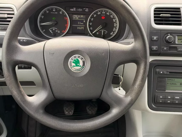 Škoda Roomster Style 1.4i 63kW - foto 15