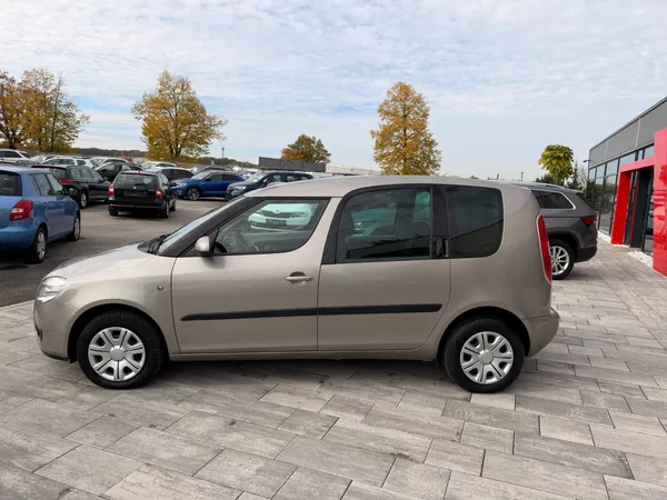 Škoda Roomster Style 1.4i 63kW - foto 7