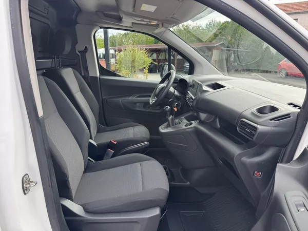 Toyota ProAce City L2 1.5D 75kW - foto 20