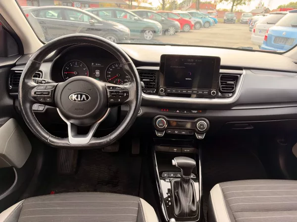 Kia Stonic 1.0 T-GDi,88 Kw Platinum - foto 17