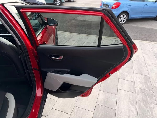 Kia Stonic 1.0 T-GDi,88 Kw Platinum - foto 23