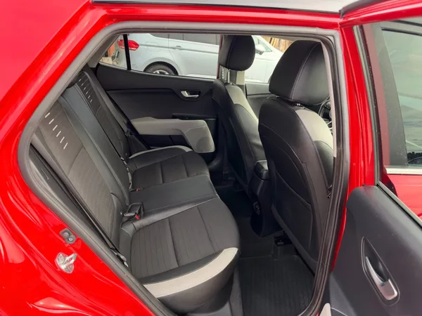 Kia Stonic 1.0 T-GDi,88 Kw Platinum - foto 24