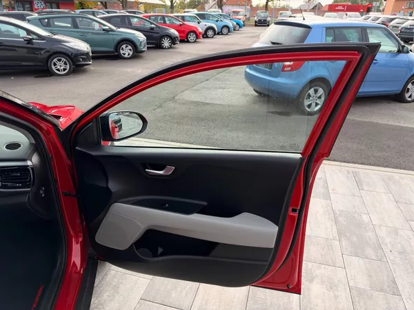 Kia Stonic 1.0 T-GDi,88 Kw Platinum - foto 25
