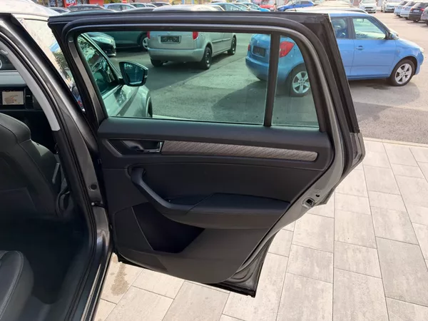 Škoda Kodiaq STYLE 2.0 TDI 110kW 4x4 DSG - foto 23