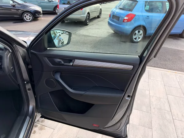 Škoda Kodiaq STYLE 2.0 TDI 110kW 4x4 DSG - foto 25