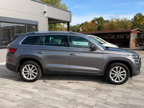 Škoda Kodiaq STYLE 2.0 TDI 110kW 4x4 DSG - foto 4