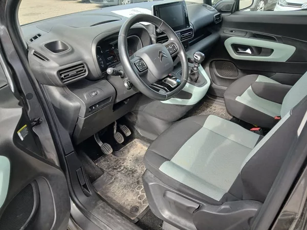 Citroën Berlingo Feel XL 1.2 81kW - foto 8
