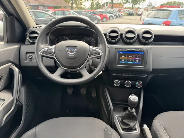 Dacia Duster 1.3 TCe Essential 96kW - foto 16