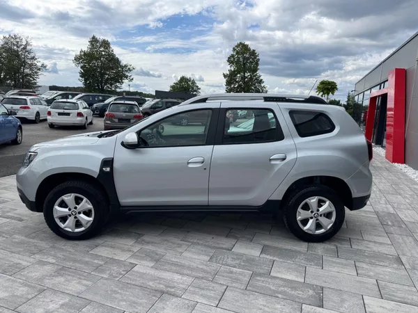 Dacia Duster 1.3 TCe Essential 96kW - foto 8