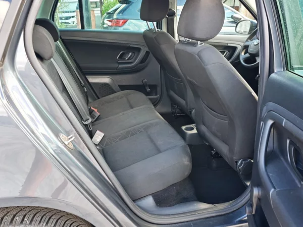 Škoda Fabia 1,2 TSI 63 KW Ambiente - foto 11