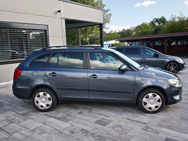 Škoda Fabia 1,2 TSI 63 KW Ambiente - foto 4
