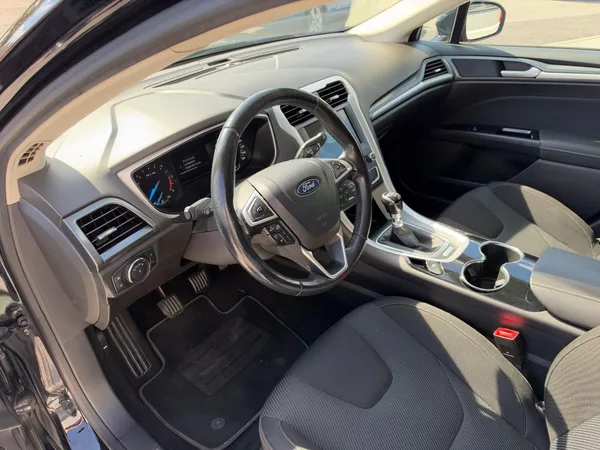 Ford Mondeo Bussines 2.0 TDCi 110kW - foto 11