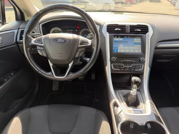 Ford Mondeo Bussines 2.0 TDCi 110kW - foto 12
