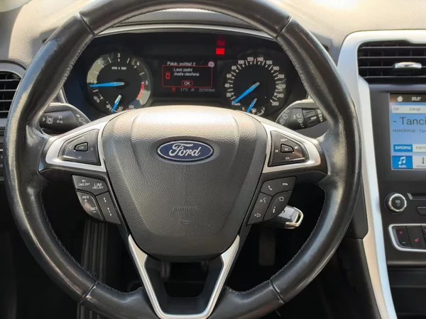 Ford Mondeo Bussines 2.0 TDCi 110kW - foto 13
