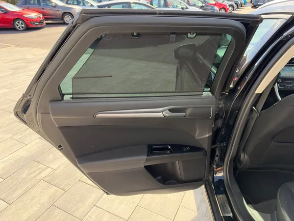 Ford Mondeo Bussines 2.0 TDCi 110kW - foto 18