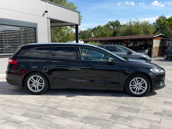 Ford Mondeo Bussines 2.0 TDCi 110kW - foto 4