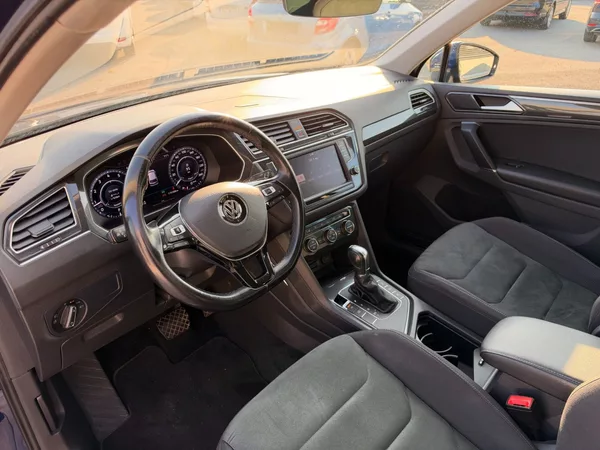 Volkswagen Tiguan Highline TSI DSG - foto 11
