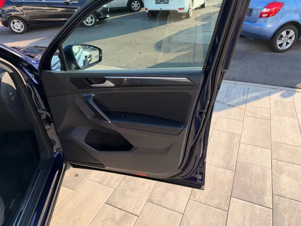 Volkswagen Tiguan Highline TSI DSG - foto 29