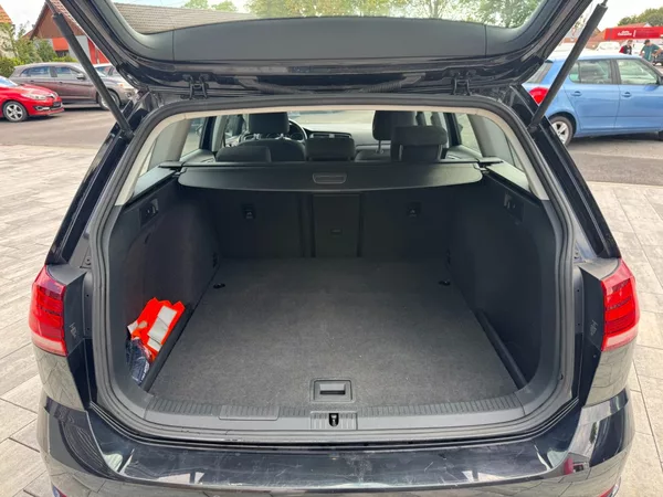 Volkswagen Golf Variant Comfortline 2.0TDI - foto 22
