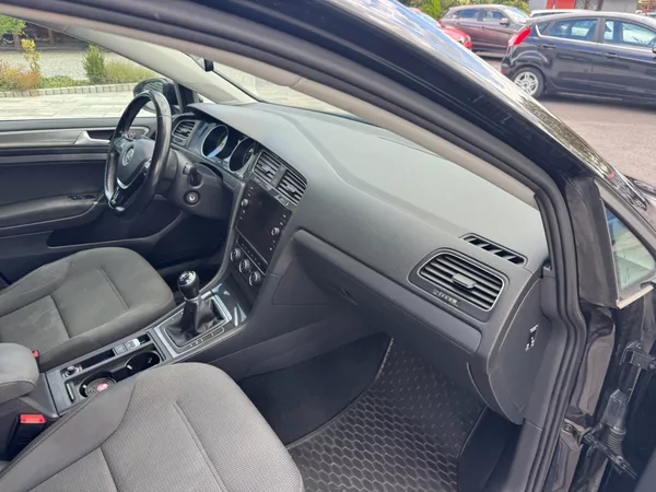 Volkswagen Golf Variant Comfortline 2.0TDI - foto 29