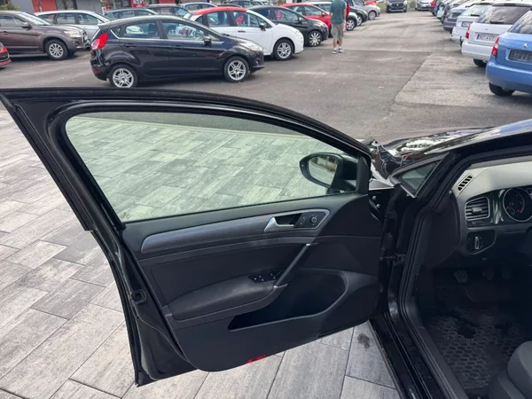 Volkswagen Golf Variant Comfortline 2.0TDI - foto 9