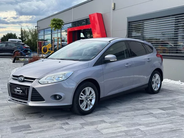 Ford Focus Trend 1.6 Ti-VCT