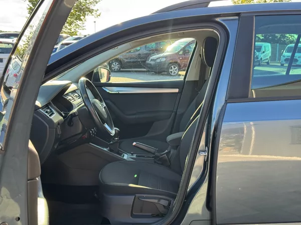 Škoda Octavia Style 1,0 TSI 85 Kw - foto 10
