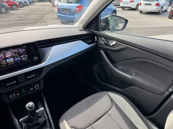 Škoda Scala Style 1.0 TSI 85kW - foto 15