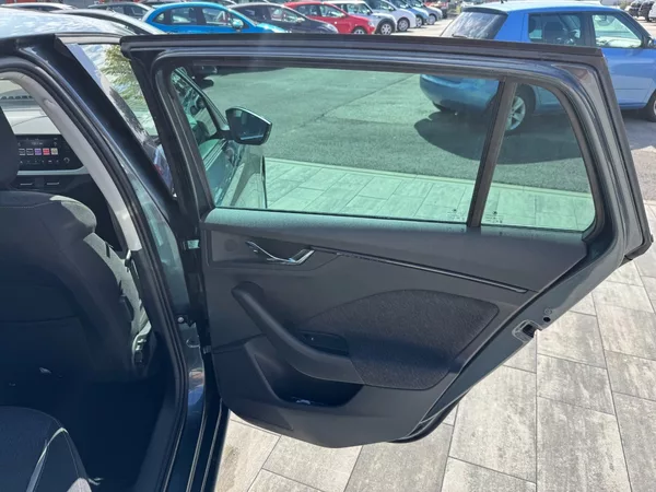 Škoda Scala Style 1.0 TSI 85kW - foto 26