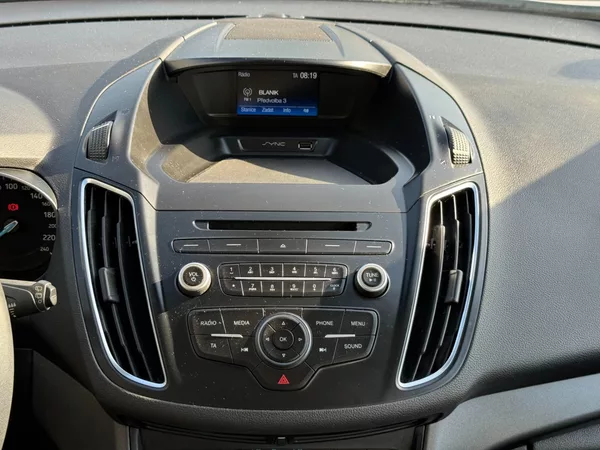 Ford C-MAX 1,5 Eco Boost 110 Kw Automat - foto 19