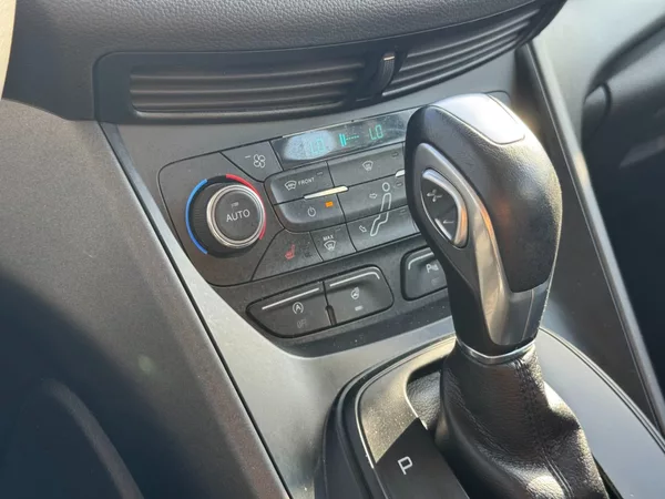 Ford C-MAX 1,5 Eco Boost 110 Kw Automat - foto 22