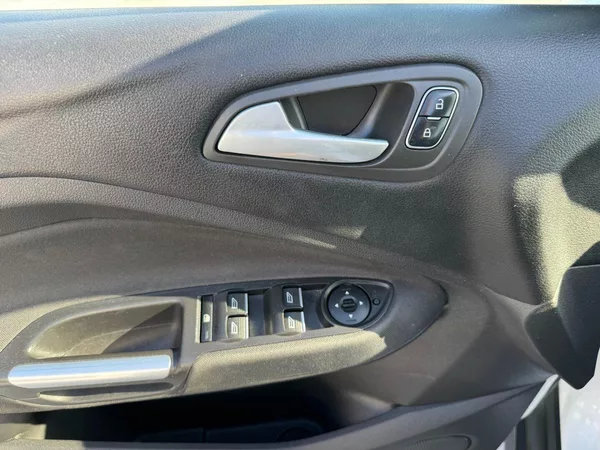 Ford C-MAX 1,5 Eco Boost 110 Kw Automat - foto 30