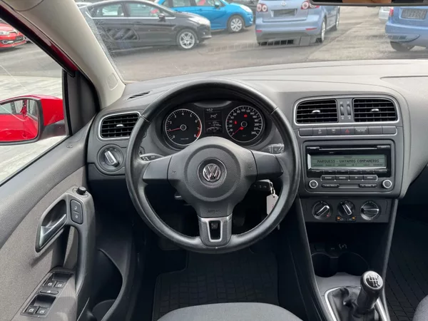 Volkswagen Polo 4Friends 1.2i 44kW - foto 14