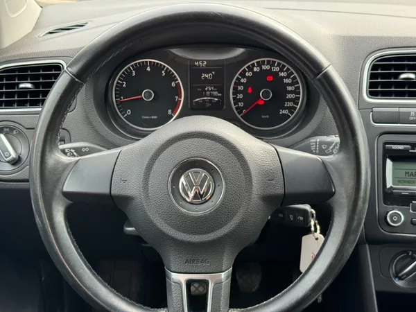 Volkswagen Polo 4Friends 1.2i 44kW - foto 16