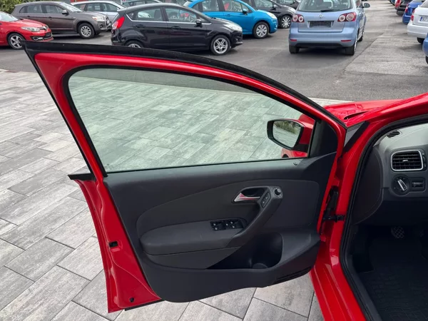 Volkswagen Polo 4Friends 1.2i 44kW - foto 9