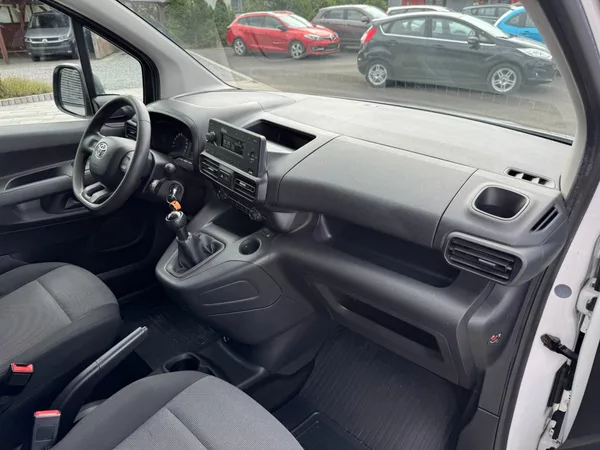 Toyota ProAce City City L2 1.5D 75kW - foto 21