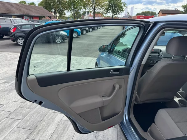 Volkswagen Golf Plus Rabbit 1.2 TSI 63kW - foto 12