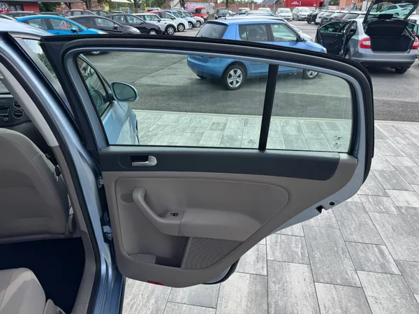Volkswagen Golf Plus Rabbit 1.2 TSI 63kW - foto 23