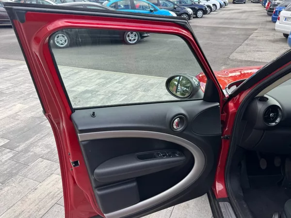 Mini Countryman 1,6 D 82 Kw - foto 9