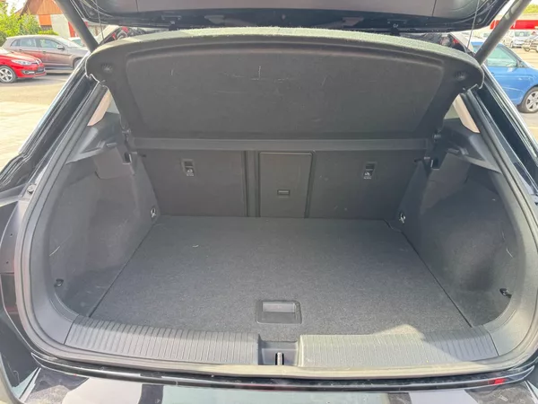 Volkswagen T-Roc IQ. DRIVE 1,5 TSI 110 KW - foto 26